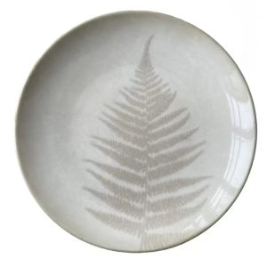 Blocho Hotel Tallrik flat rund 23 cm med dekor av ormbunke