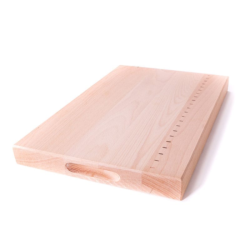 Skärbräda i bok med handtag och mått – 750x300x40mm